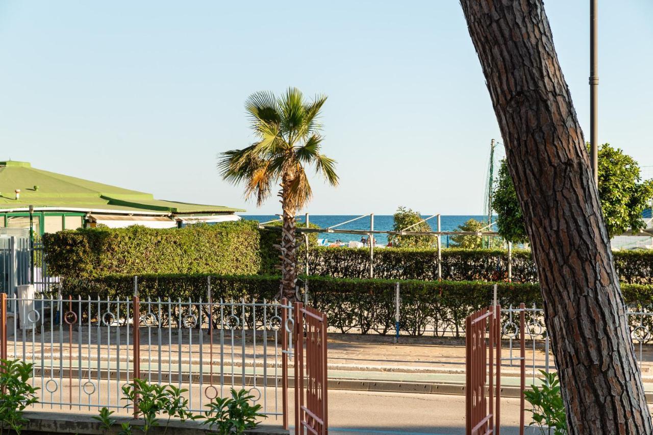 A Casa Di Monachella Villa Gaeta Bagian luar foto