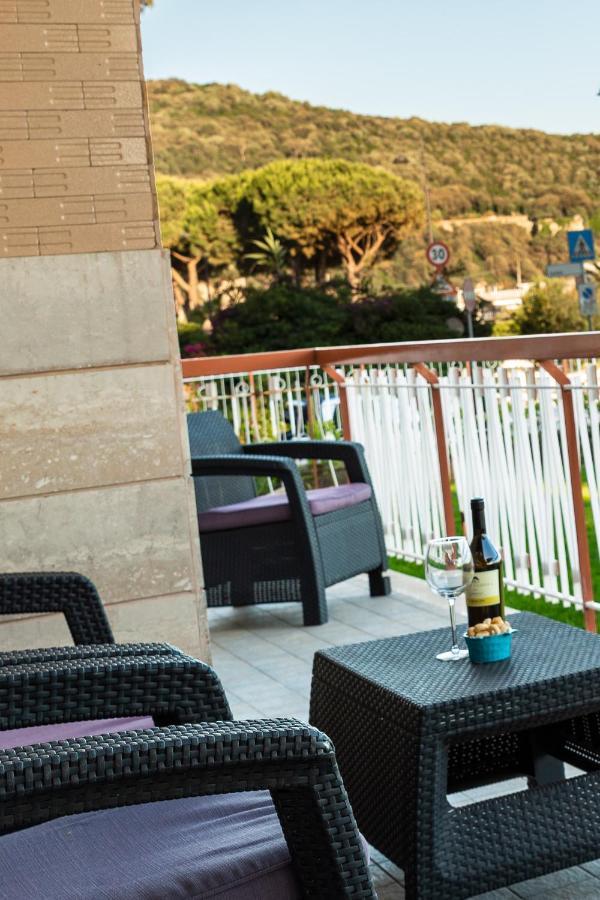 A Casa Di Monachella Villa Gaeta Bagian luar foto