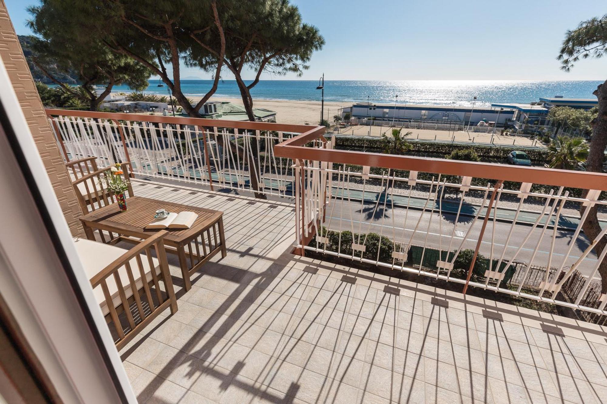 A Casa Di Monachella Villa Gaeta Bagian luar foto